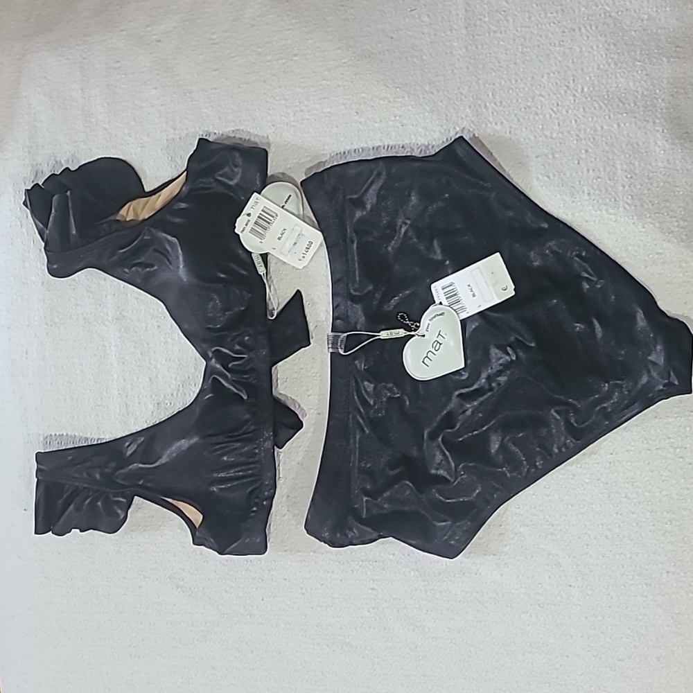 NWT mat 2 piece shimmery black swimsuit